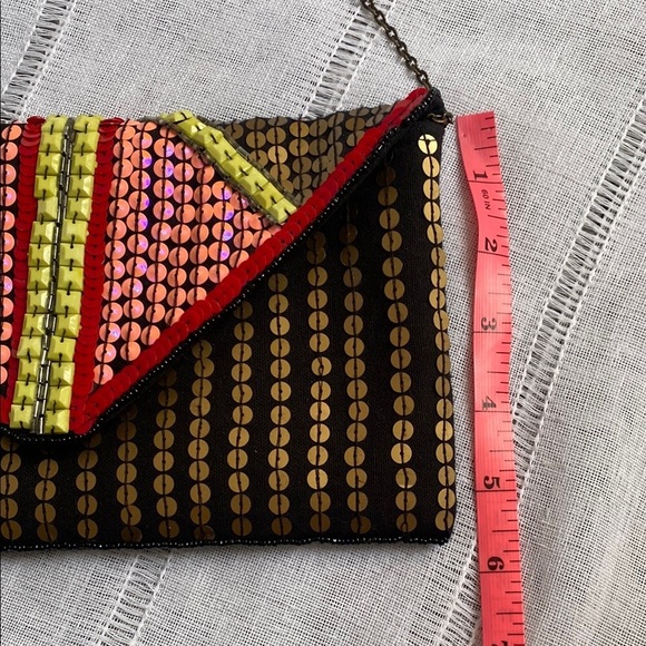 Berry NWOT Colorful Beaded Clutch with Chain Strap - Picture 10 of 12